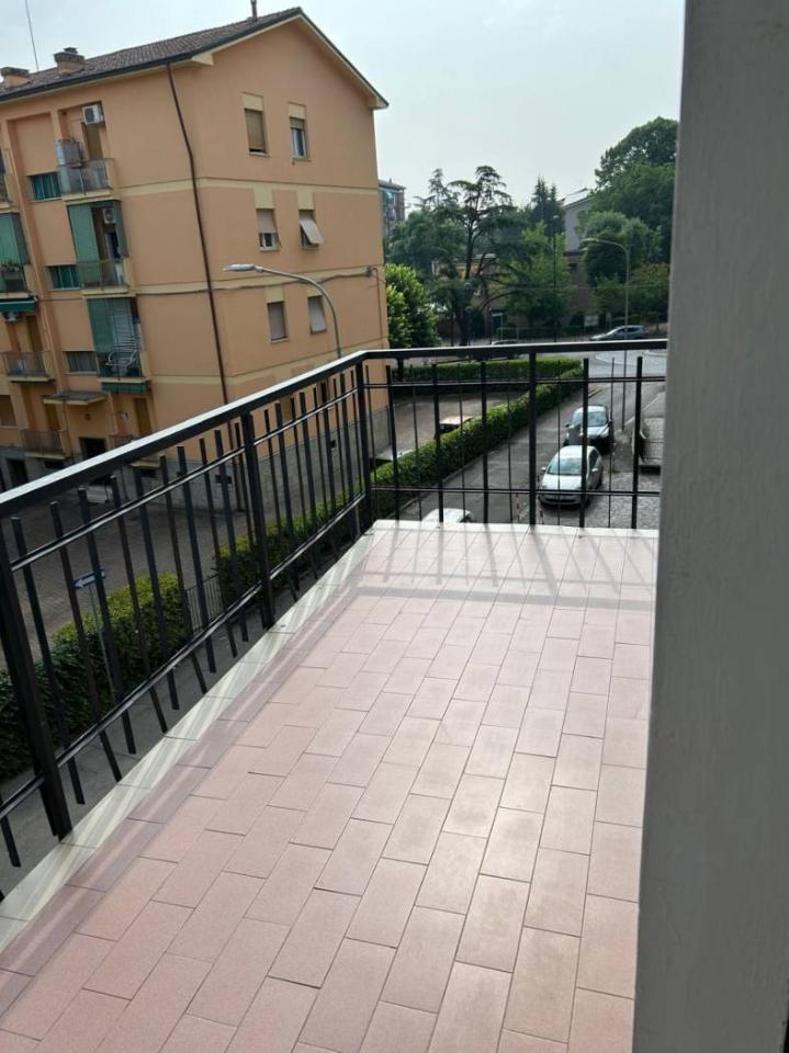 appartamento in vendita a Reggio nell'Emilia in zona Città Storica