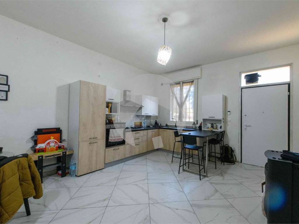 appartamento in vendita a Reggio nell'Emilia in zona Pratofontana