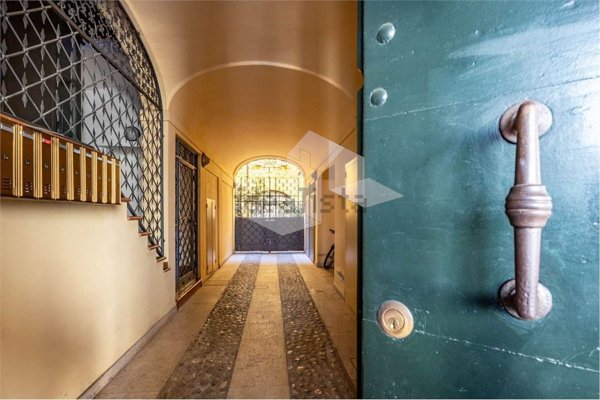casa indipendente in vendita a Reggio nell'Emilia