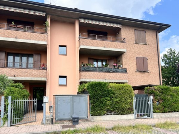 appartamento in vendita a Reggio nell'Emilia in zona Orologio