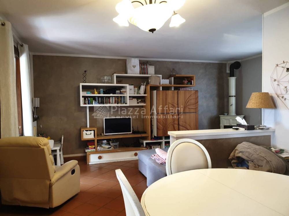 casa indipendente in vendita a Reggio nell'Emilia in zona Gavasseto