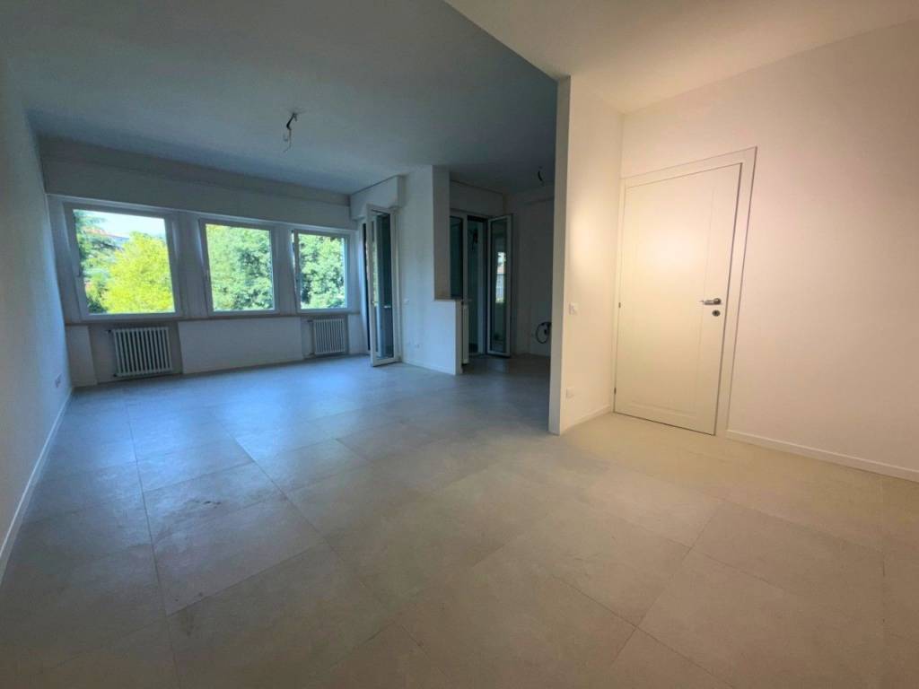 appartamento in vendita a Reggio nell'Emilia in zona Città Storica