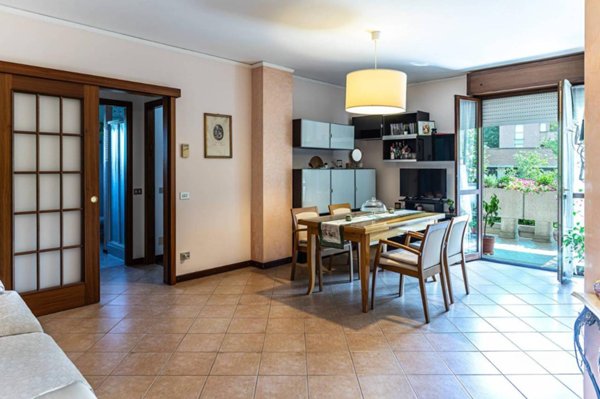 appartamento in vendita a Reggio nell'Emilia in zona Città Storica
