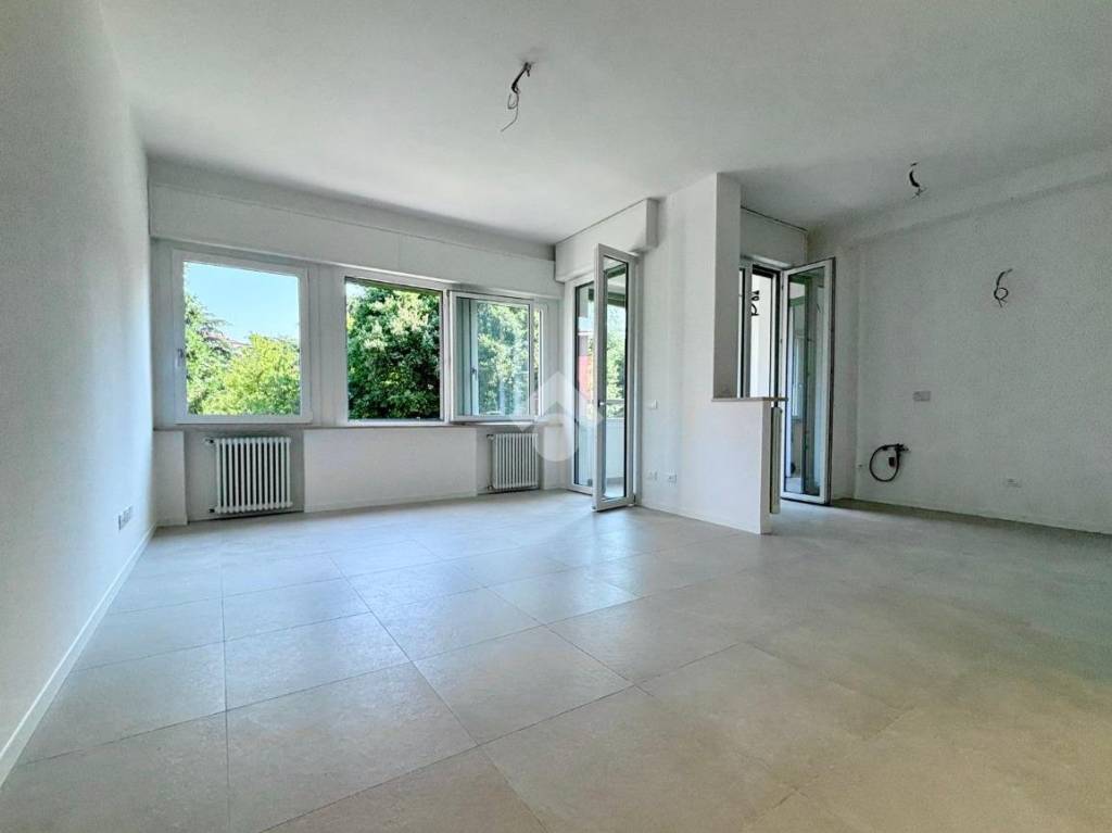 appartamento in vendita a Reggio nell'Emilia in zona Città Storica