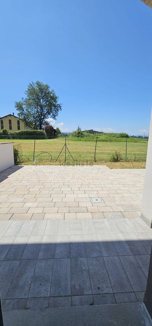 casa indipendente in vendita a Reggio nell'Emilia