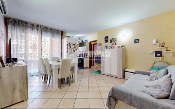 appartamento in vendita a Reggio nell'Emilia in zona Roncadella