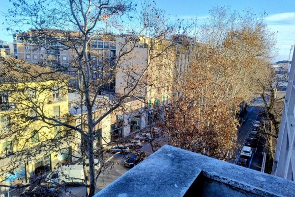 appartamento in vendita a Reggio nell'Emilia in zona Città Storica