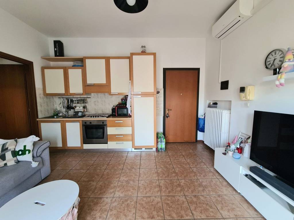 appartamento in vendita a Reggio nell'Emilia in zona San Prospero Strinati