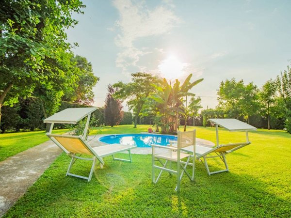 casa indipendente in vendita a Reggio nell'Emilia in zona Gavasseto