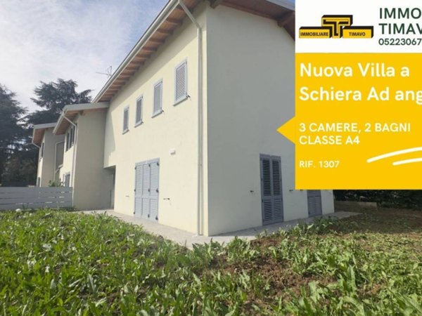 casa indipendente in vendita a Reggio nell'Emilia