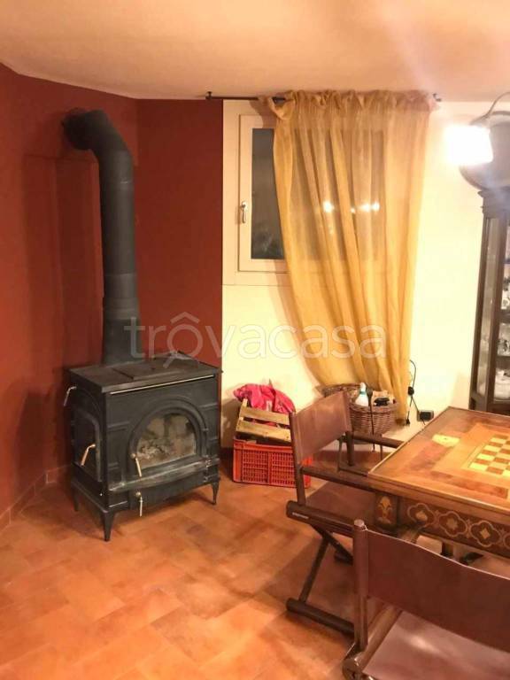 casa indipendente in vendita a Reggio nell'Emilia in zona Rivalta