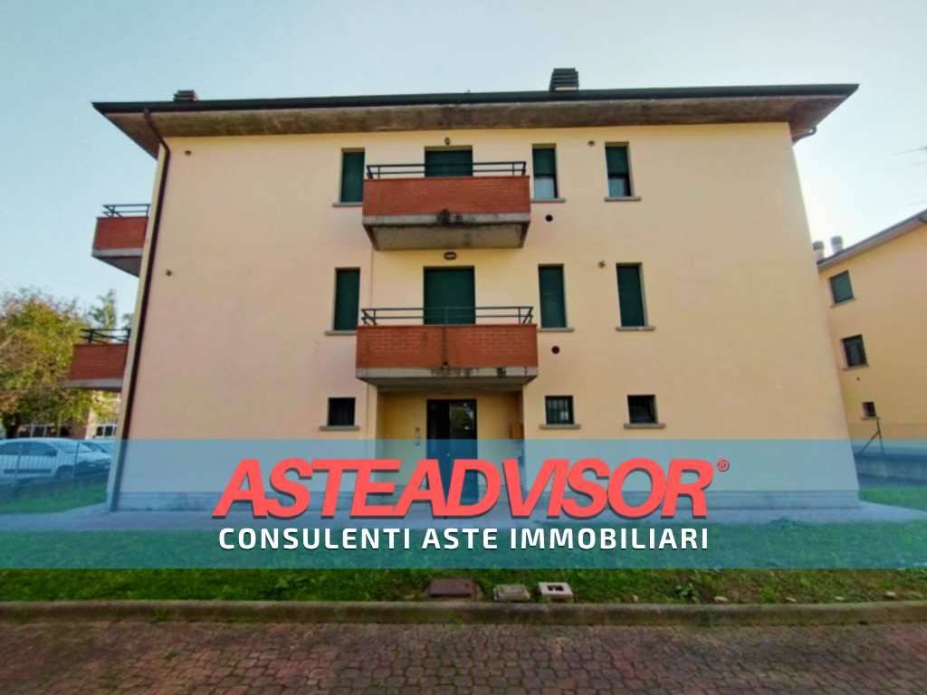 appartamento in vendita a Reggio nell'Emilia in zona Pieve Modolena