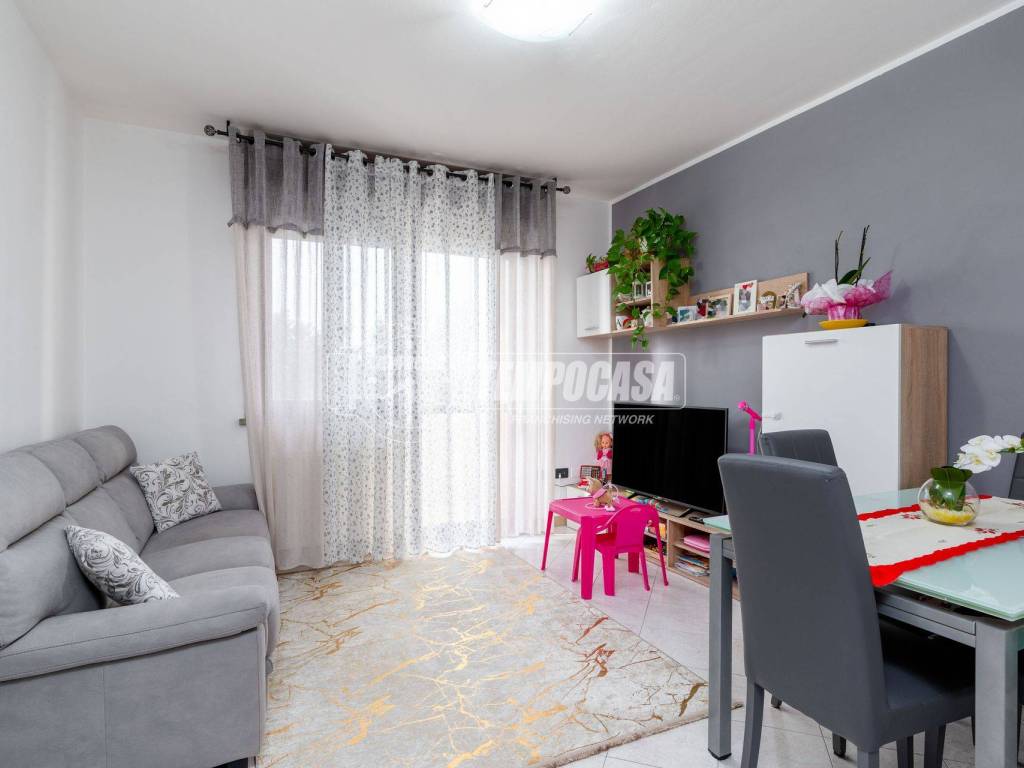 appartamento in vendita a Reggio nell'Emilia in zona Città Storica