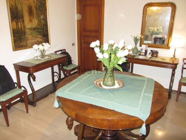 appartamento in vendita a Reggio nell'Emilia in zona Santa Croce