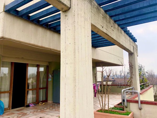 appartamento in vendita a Reggio nell'Emilia in zona Orologio