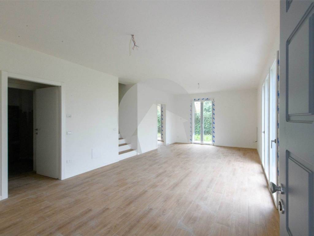 casa indipendente in vendita a Reggio nell'Emilia