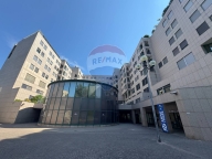 negozio in vendita a Reggio nell'Emilia