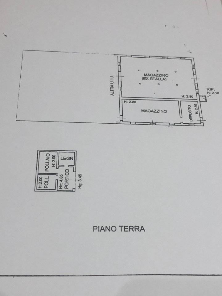 casale in vendita a Reggio nell'Emilia in zona Città Storica
