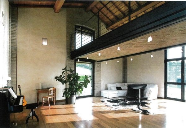 casa indipendente in vendita a Reggio nell'Emilia in zona Città Storica