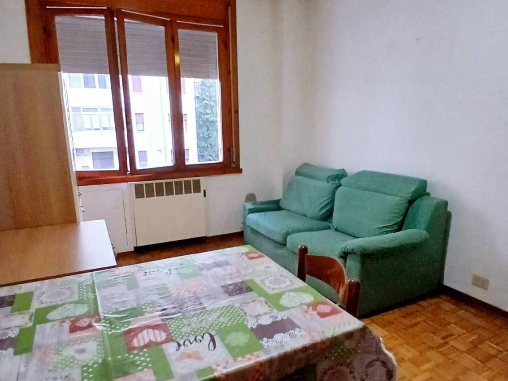 appartamento in vendita a Reggio nell'Emilia