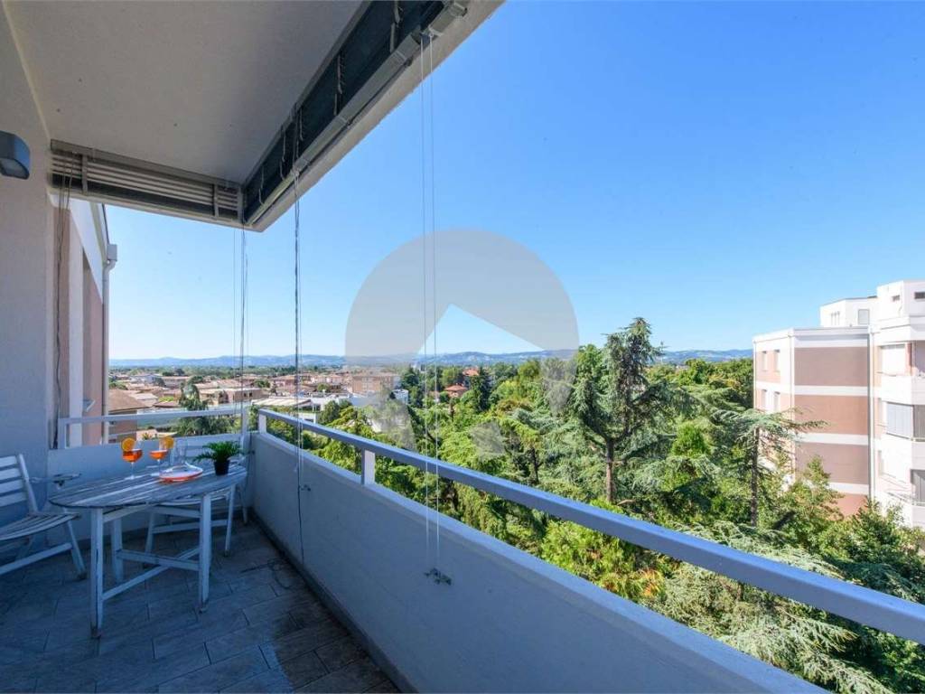 appartamento in vendita a Reggio nell'Emilia in zona Città Storica