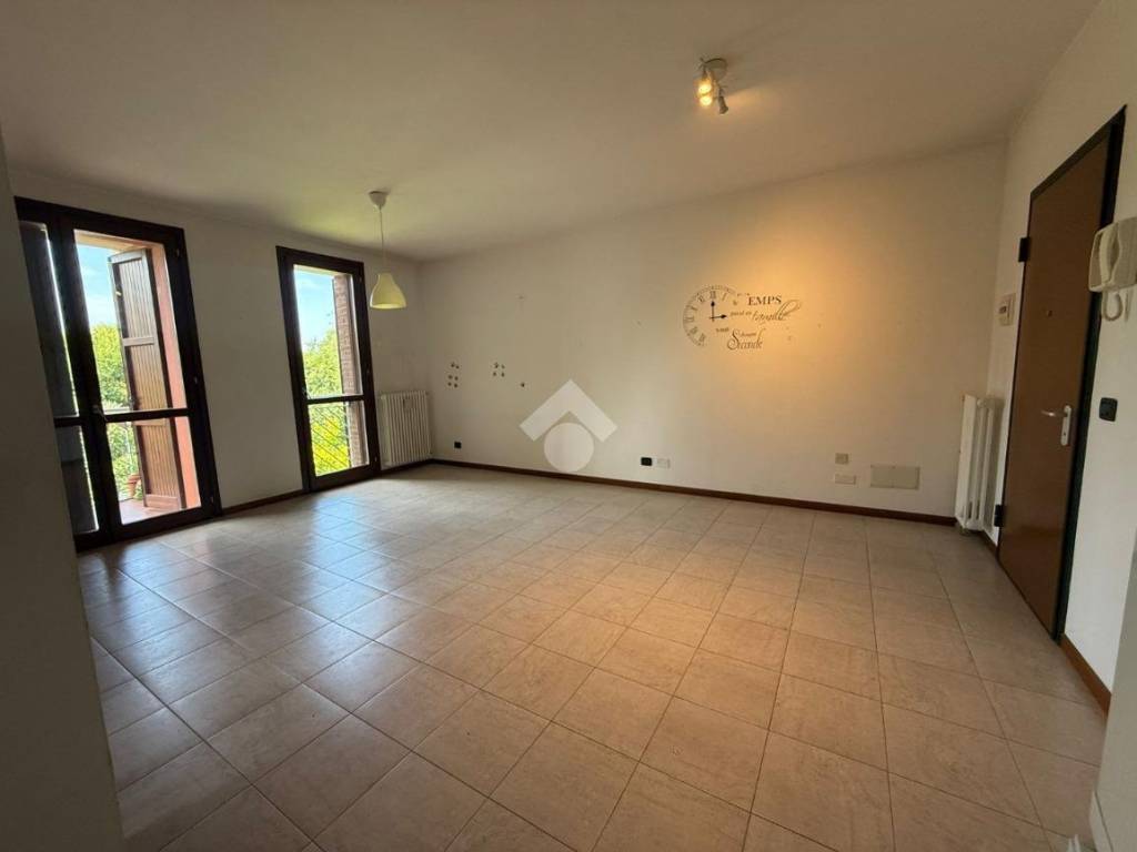 appartamento a Reggio nell'Emilia in zona San Pellegrino / Villa Canali