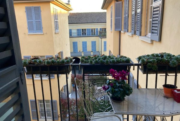appartamento in vendita a Reggio nell'Emilia in zona Città Storica