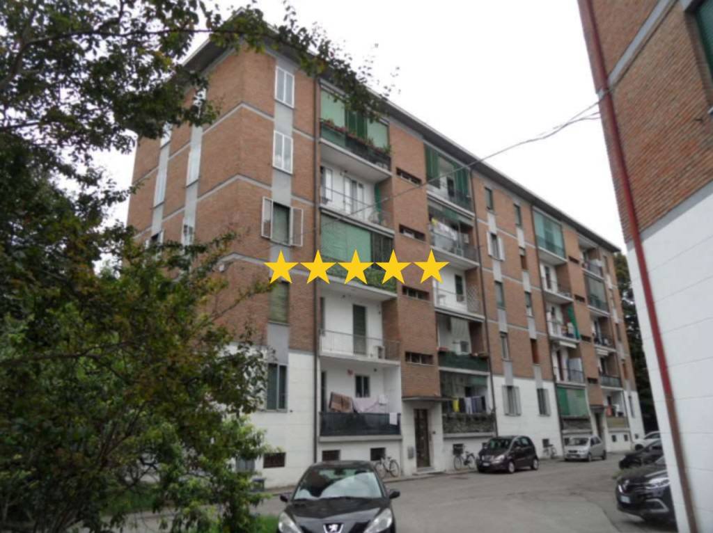appartamento in vendita a Reggio nell'Emilia in zona Tribunale