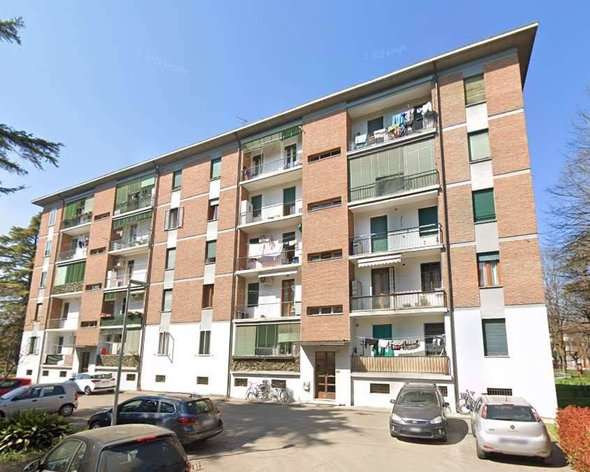 appartamento in vendita a Reggio nell'Emilia in zona Città Storica