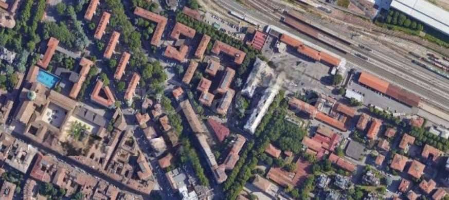 appartamento in vendita a Reggio nell'Emilia in zona Tribunale