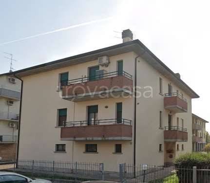 appartamento in vendita a Reggio nell'Emilia in zona Pieve Modolena