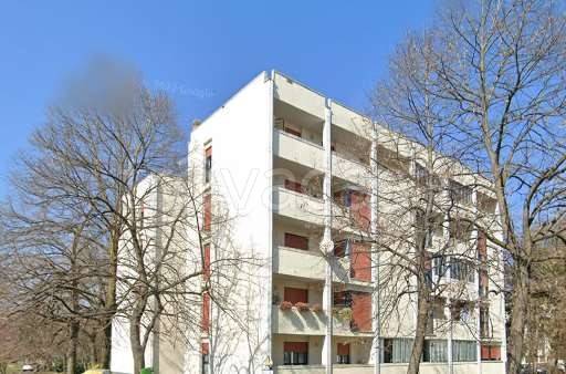 appartamento in vendita a Reggio nell'Emilia in zona Tribunale
