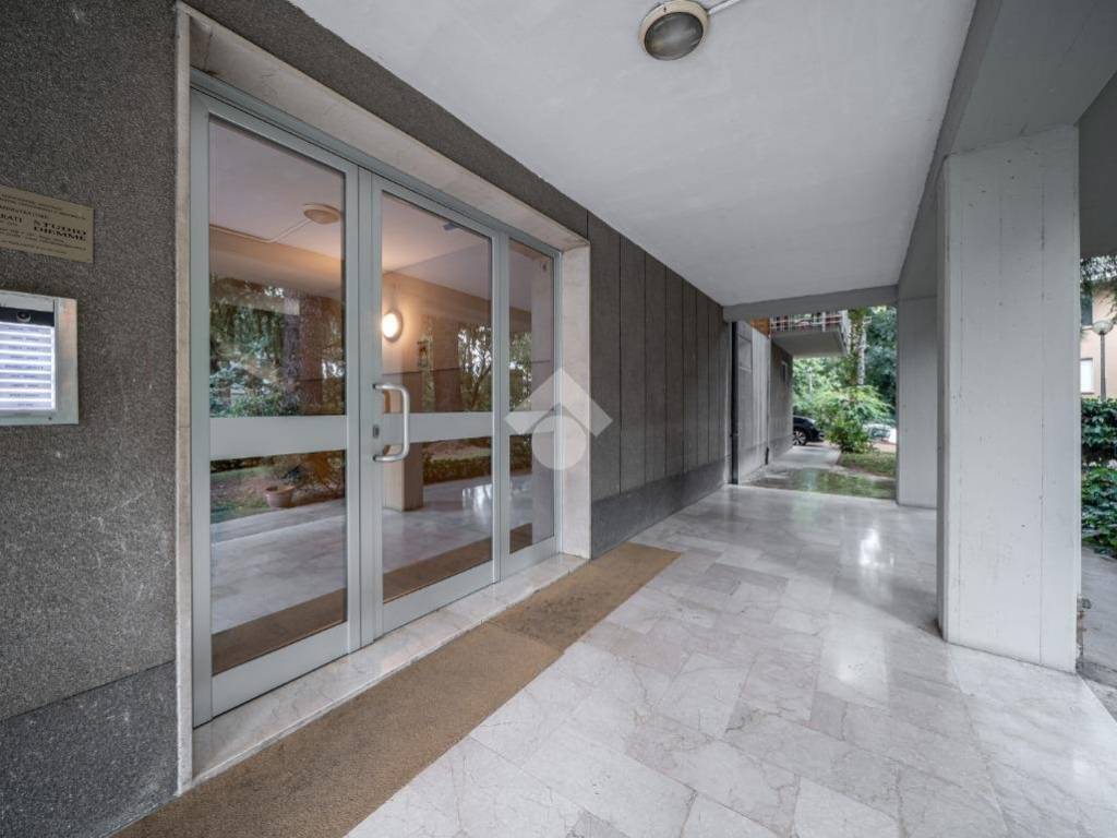 appartamento a Reggio nell'Emilia in zona San Pellegrino / Villa Canali