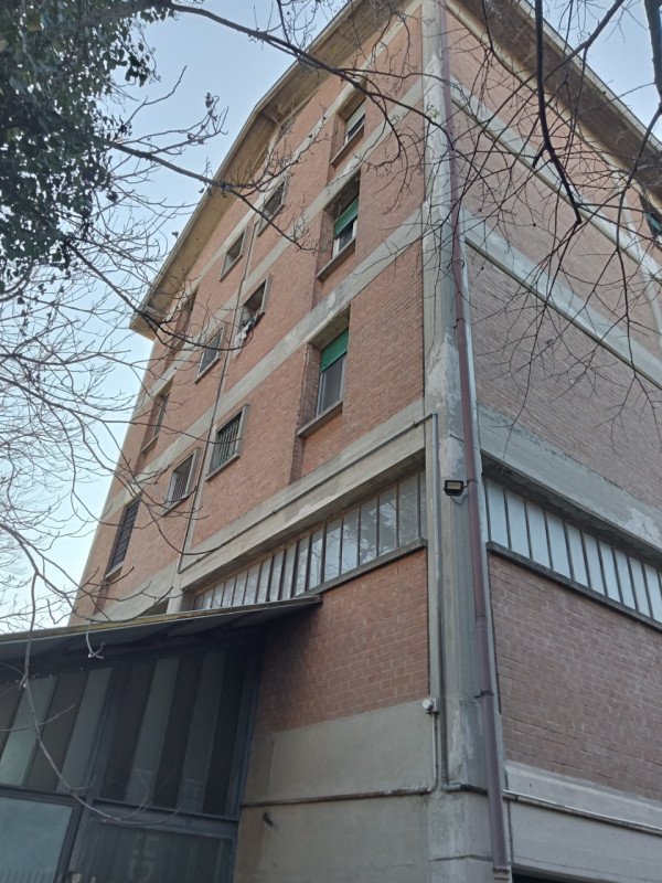 appartamento in vendita a Reggio nell'Emilia in zona Città Storica