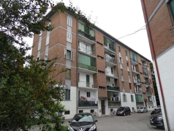 appartamento in vendita a Reggio nell'Emilia in zona Città Storica