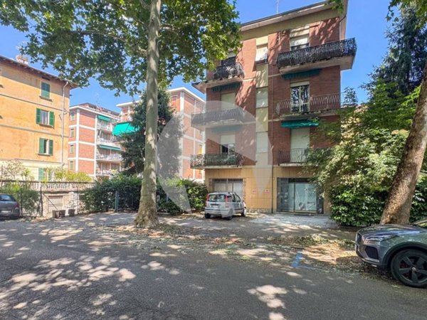 appartamento in vendita a Reggio nell'Emilia in zona Città Storica