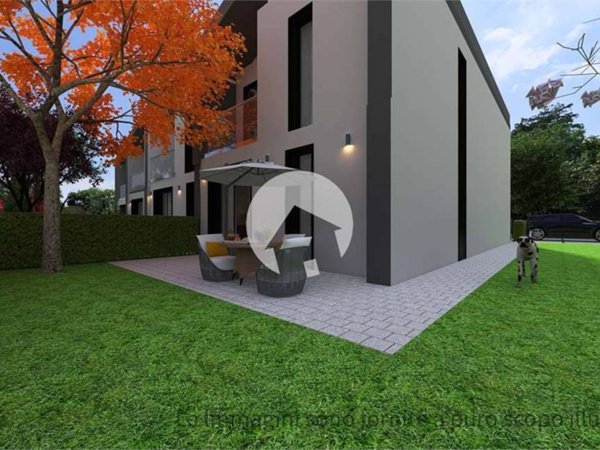 casa indipendente in vendita a Reggio nell'Emilia in zona Sabbione