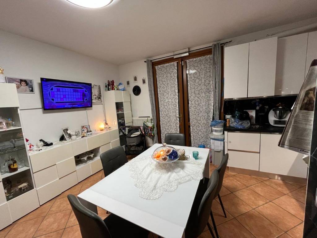 appartamento in vendita a Reggio nell'Emilia in zona Corticella