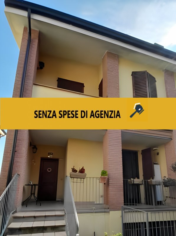 casa indipendente in vendita a Reggio nell'Emilia