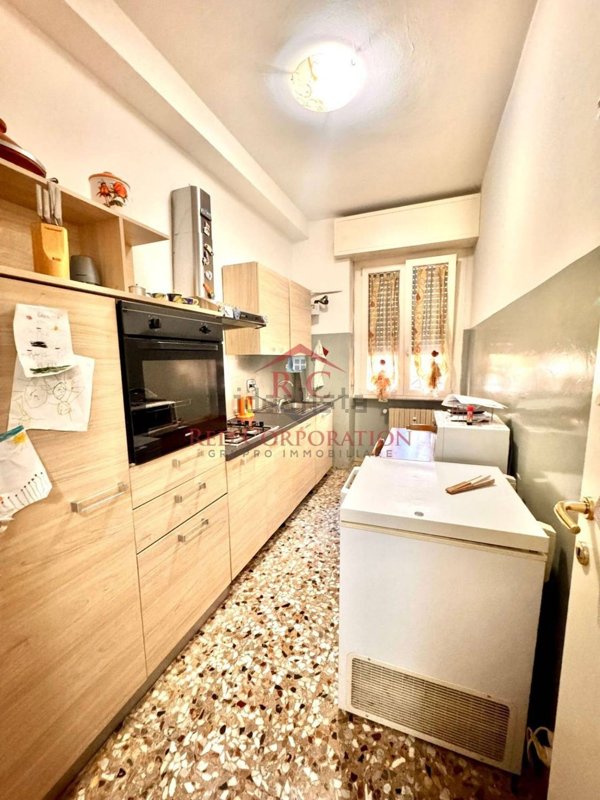 appartamento in vendita a Reggio nell'Emilia in zona Compagnoni / Migliolungo