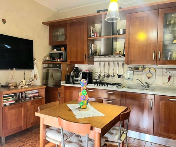 appartamento in vendita a Reggio nell'Emilia in zona Carrozzone