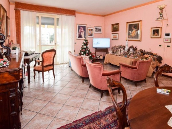 appartamento in vendita a Reggio nell'Emilia in zona Compagnoni / Migliolungo