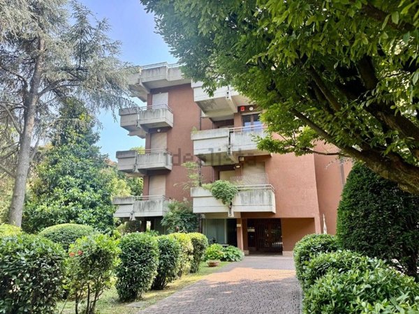 appartamento a Reggio nell'Emilia in zona San Pellegrino / Villa Canali