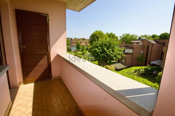 appartamento in vendita a Reggio nell'Emilia in zona Roncocesi