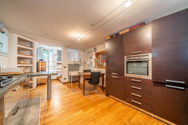 casa indipendente in vendita a Reggio nell'Emilia in zona Baragalla