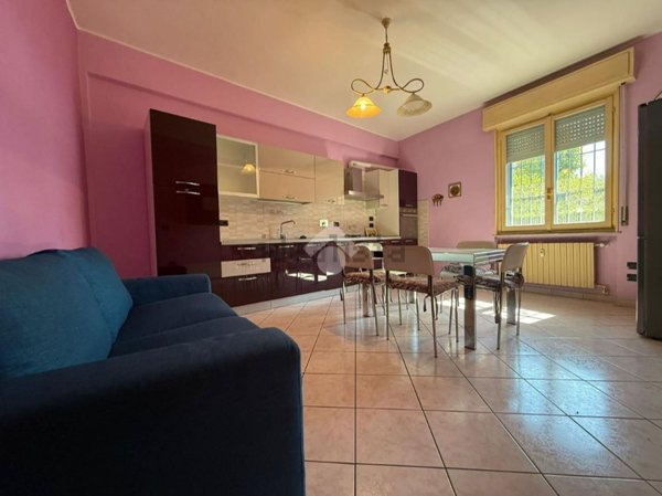 appartamento in vendita a Reggio nell'Emilia in zona Compagnoni / Migliolungo