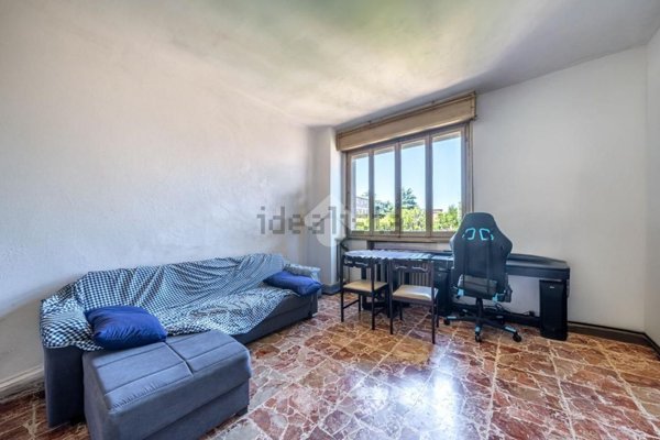 appartamento in vendita a Reggio nell'Emilia in zona Città Storica