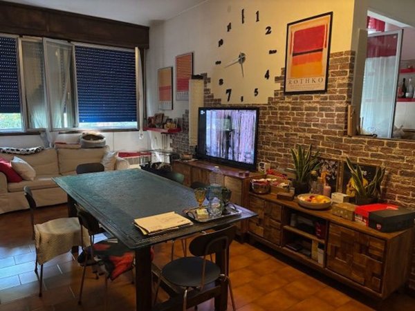 appartamento a Reggio nell'Emilia in zona San Pellegrino / Villa Canali