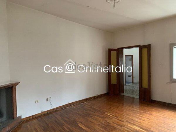 appartamento in vendita a Reggio nell'Emilia in zona Città Storica