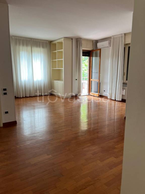 appartamento in vendita a Reggio nell'Emilia in zona Belvedere